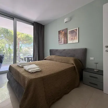 Magnolie Bright Terrazzo Vivibile E Parcheggio Privato Апартаменты *